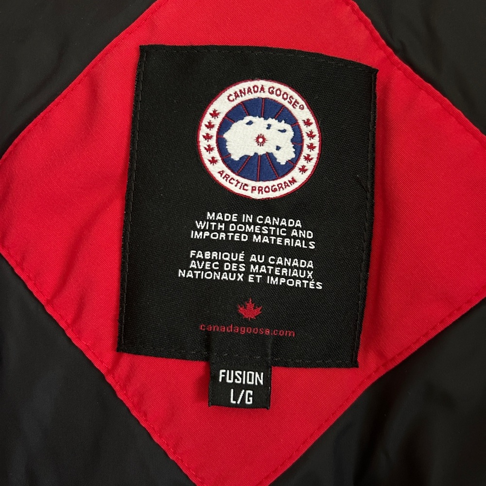 Women's Canada Goose Trillium Red Parka Coat - Picture 9 of 12